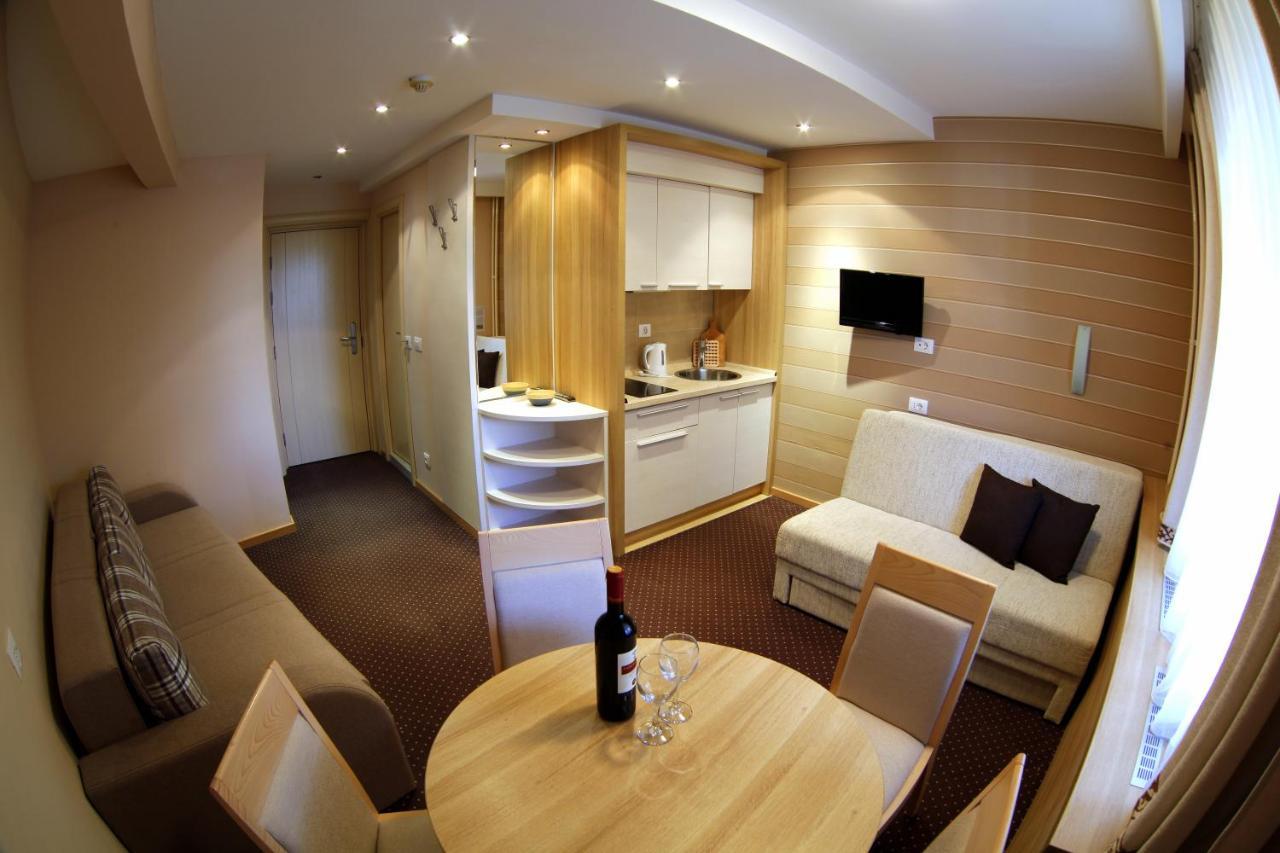 Apartment Suncani Vrhovi Kopaonik Eksteriør billede